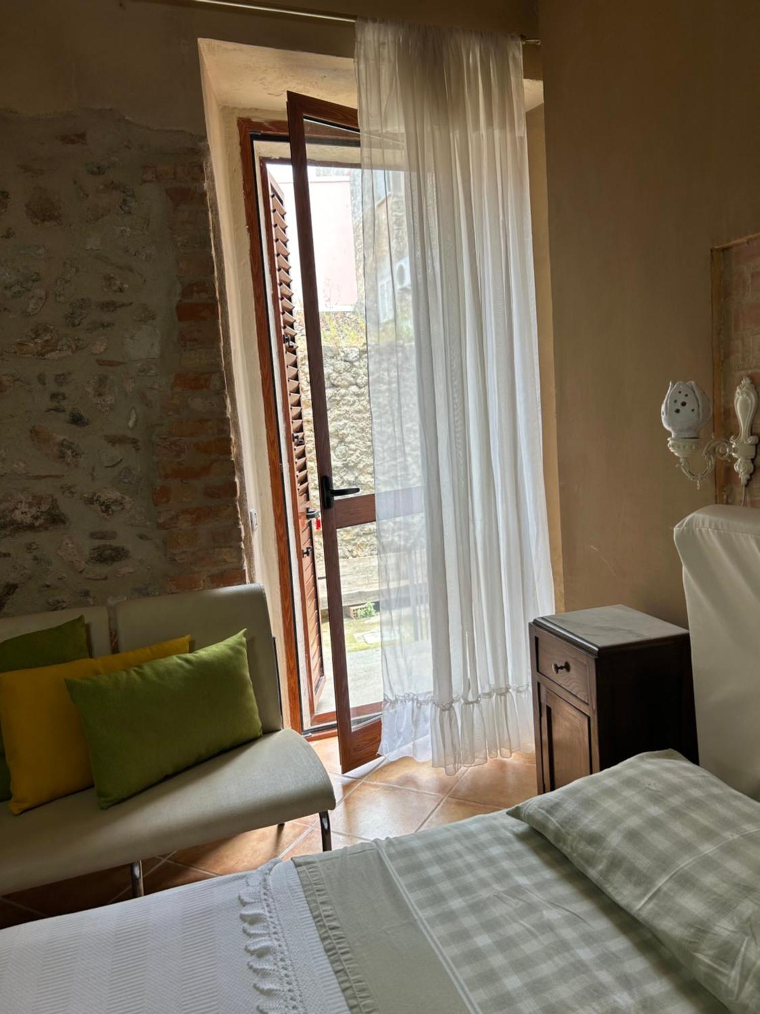 B&B Casa Camilory San Lucido Exteriör bild